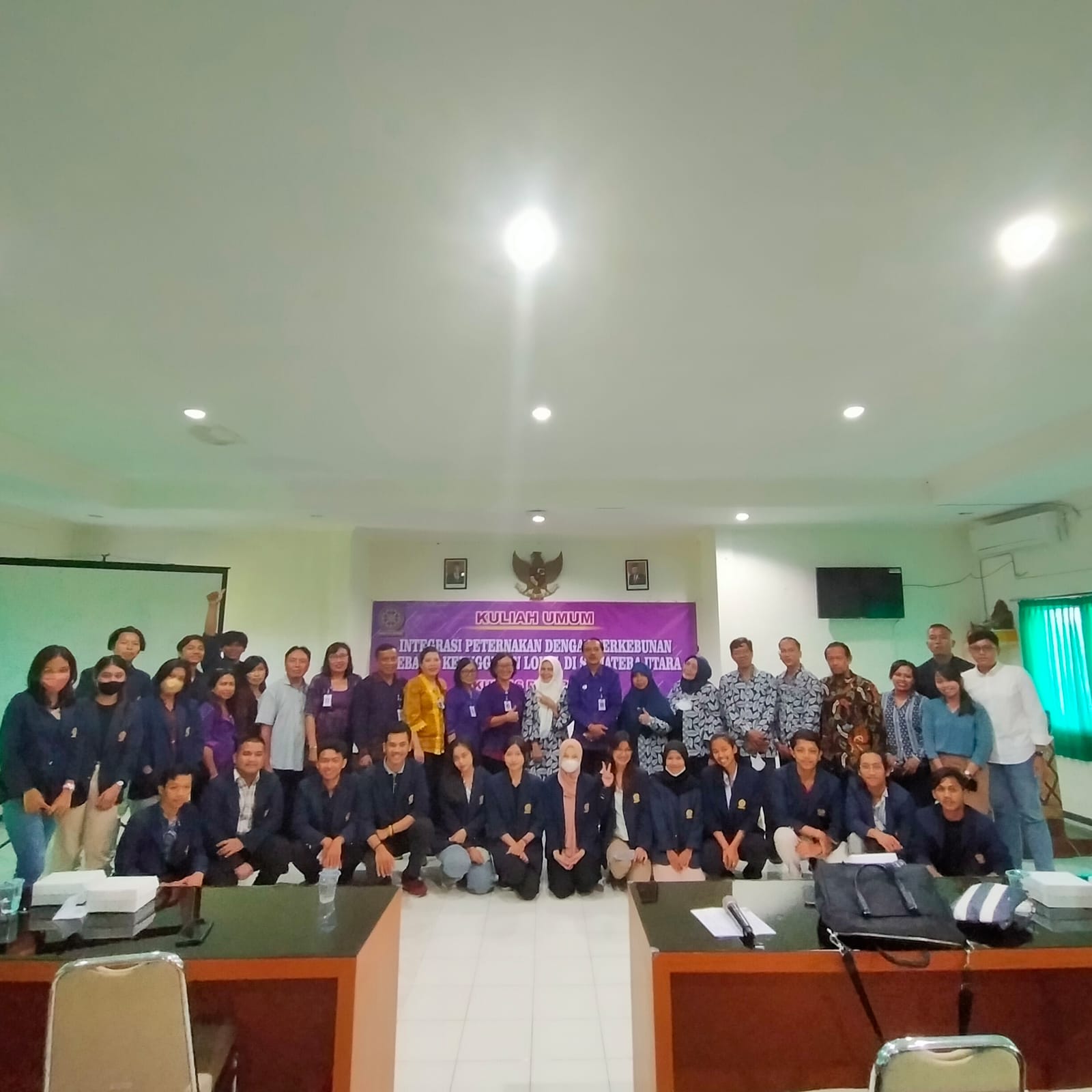 GENERAL LECTURE BECOME BEGINNING OF COOPERATION BETWEEN THE FACULTY OF ANIMAL HUSBANDRY OF UDAYANA UNIVERSITY AND THE FACULTY OF AGRICULTURE, UNIVERSITY OF NORTH SUMATERA